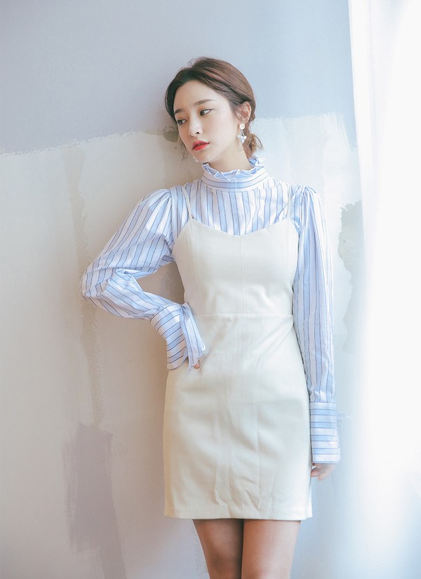 Trend đồ Tết 2023: Layer váy liền và áo
