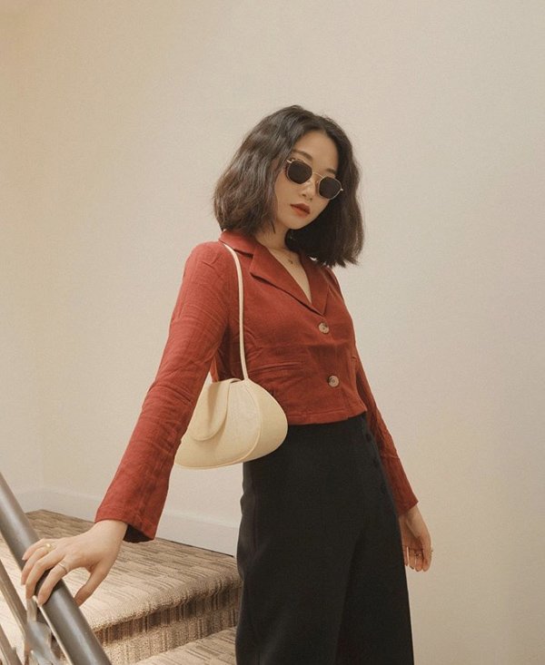 Phối đồ đi làm mùa hè: Áo sơ mi + Quần suông - Ảnh 5
