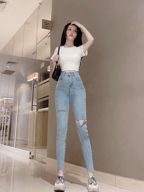Quần jean rách chất chơi