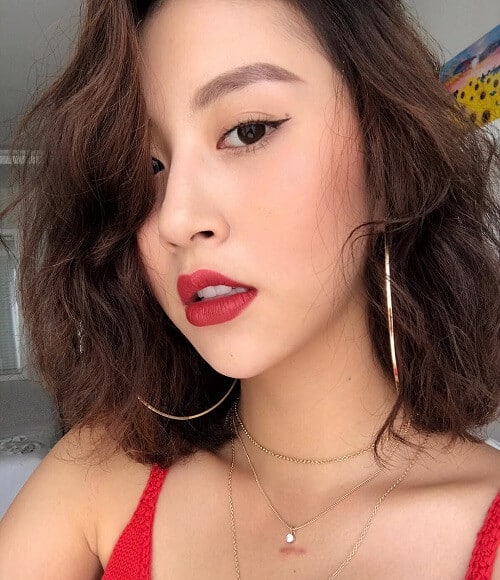 Tóc ngắn ngang vai mái xéo đẹp cá tính