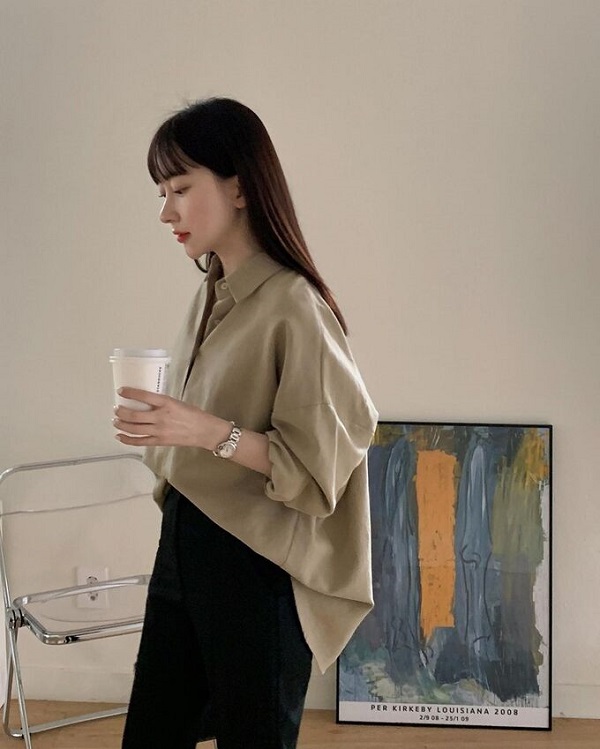Cách mix đồ với áo sơ mi oversize dáng rộng