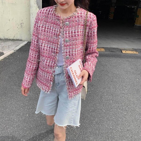 Phối áo dạ tweed với quần short - Ảnh 2