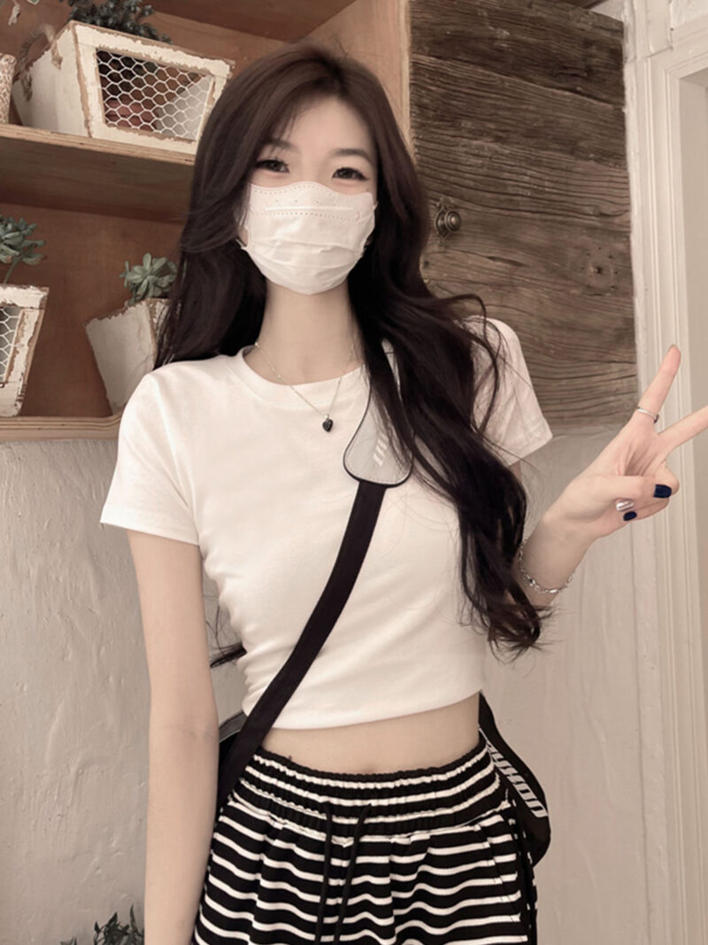 Áo croptop nữ cổ tròn ôm body trơn ngắn tay chất thun gân form basic đủ màu TRẮNG/ĐEN/ĐỎ/NÂU - A0111T - Ảnh 1 màu Trắng