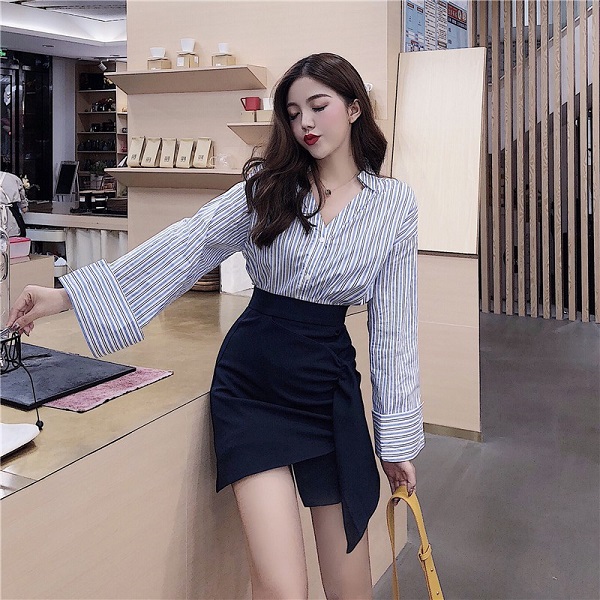 Mặc đồ công sở đẹp như sao Hàn với phong cách nữ tính