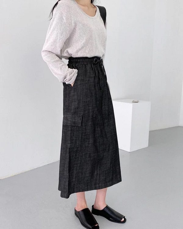 Áo len tăm + Chân váy denim cạp chun