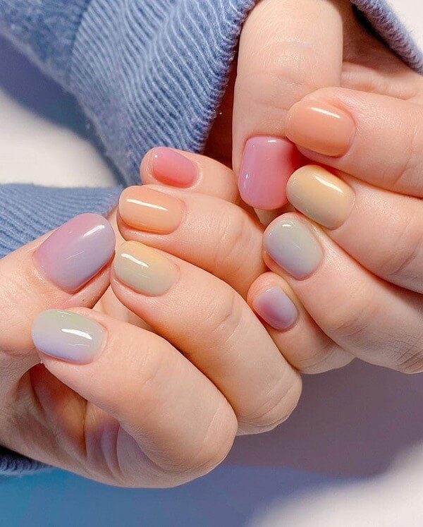 Mẫu móng tay mùa hè gradient - Ảnh 1