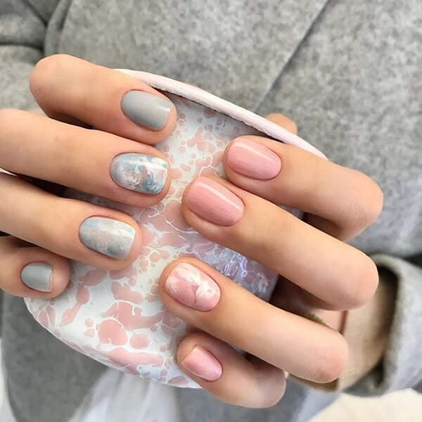 Mẫu móng tay mùa hè họa tiết đám mây - Ảnh 2
