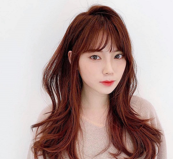 Tóc màu nâu socola mận đỏ